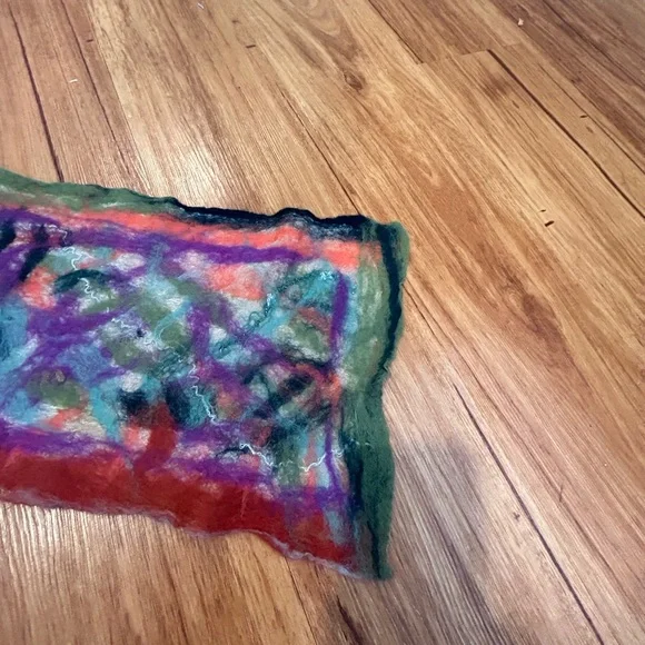 Handmade Wool & Silk Felted Scarf - Picture 7 of 9
